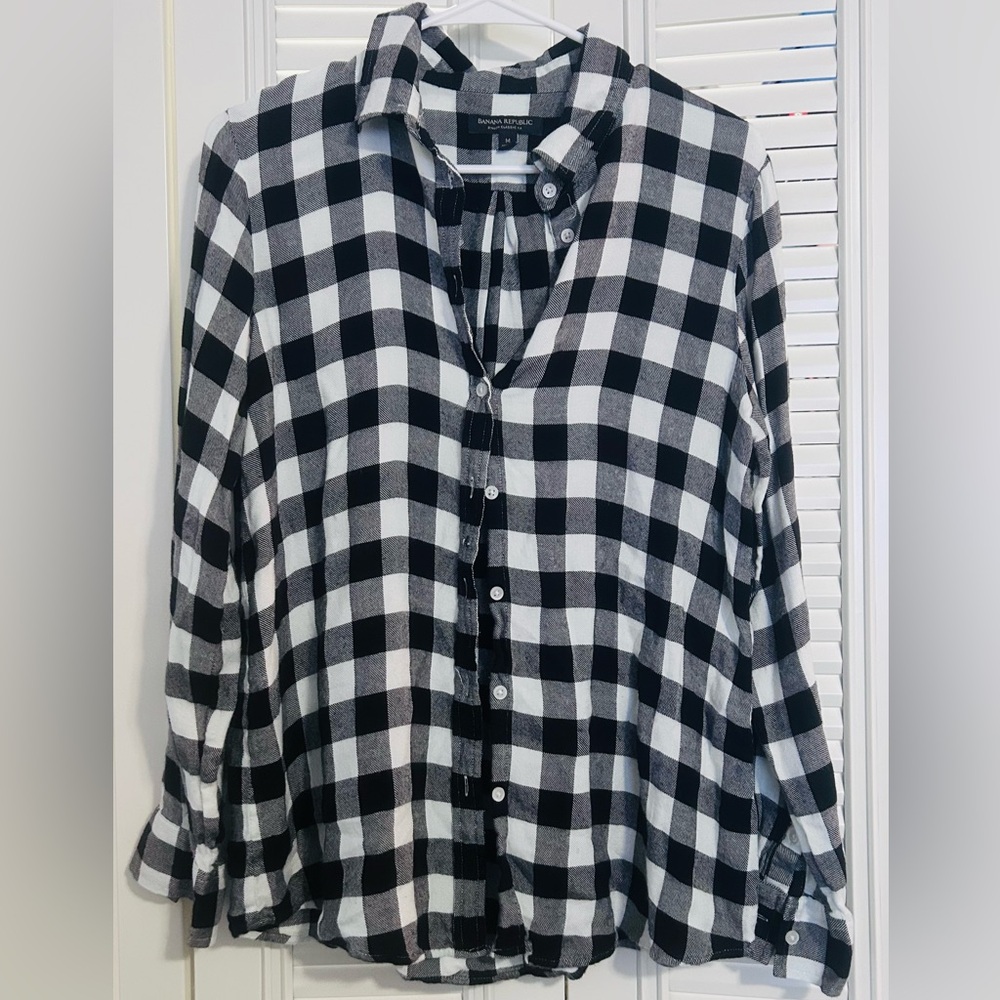 Banana Republic Monochrome Plaid Shirt Size M